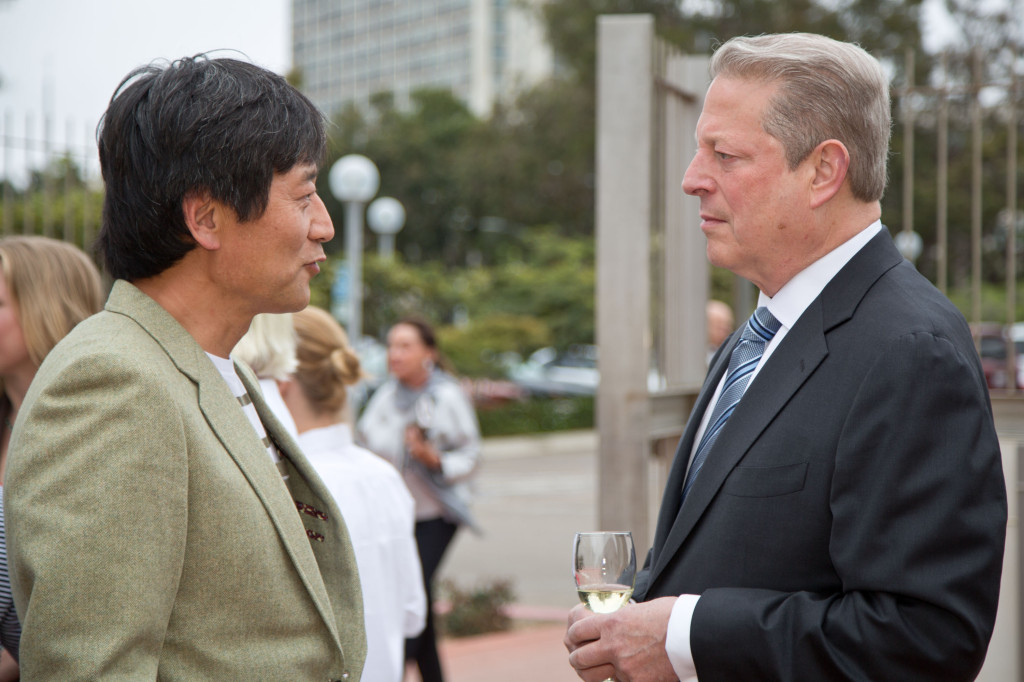 Senyon Choe with Al Gore